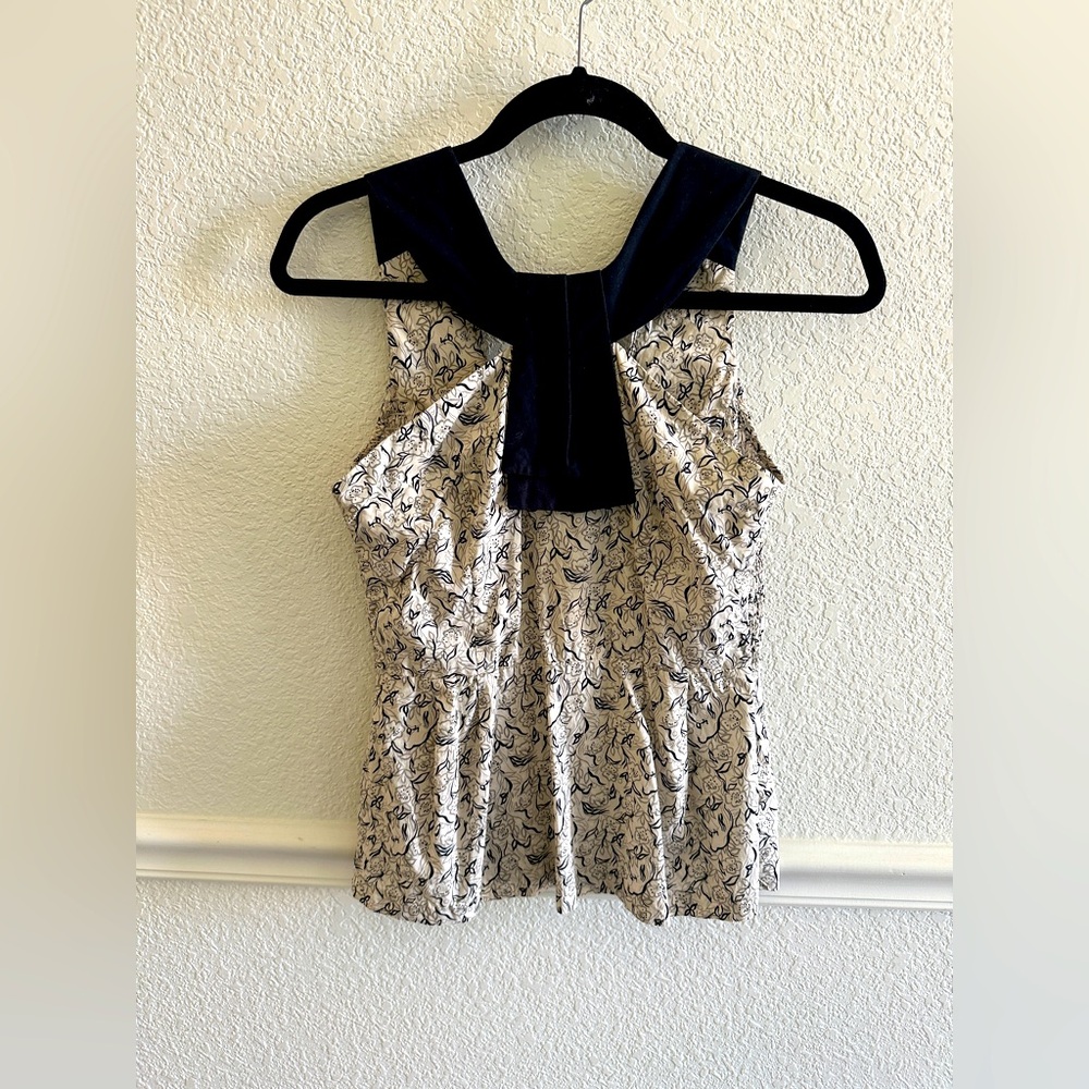 Anthropologie Black and Cream Women's Top size 2